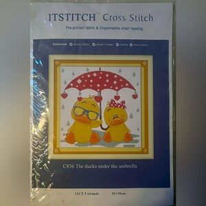 Itstitch Cross Stitch Ducks Under The Umbrella C836 39x39cm
